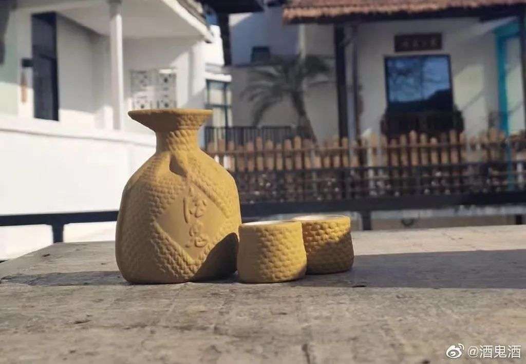 买股票基金技巧_特斯拉股票投资案例_亚马逊员工炒股退休