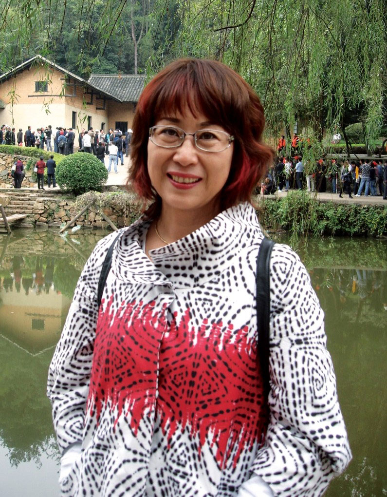 大连女作家素素城市建筑历史_北京官府菜的发展趋势_大连百年老店鲁菜文化