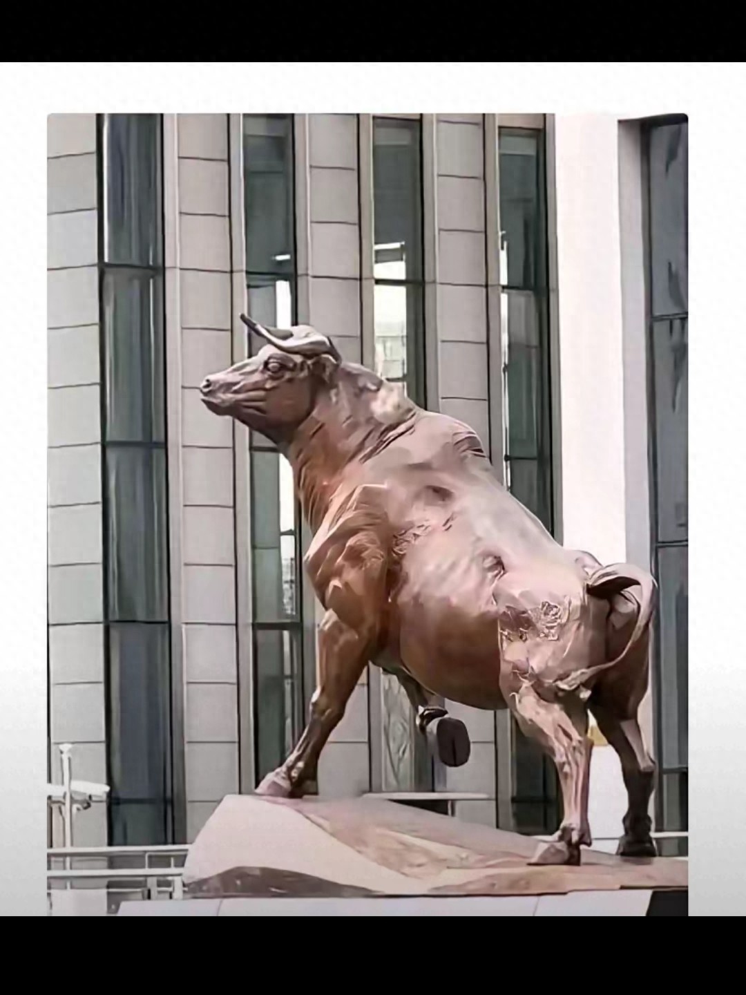 人民币汇率上升A股投资_全球股票指数编制及其汇率难题解析_美元指数下跌黄金价格走势