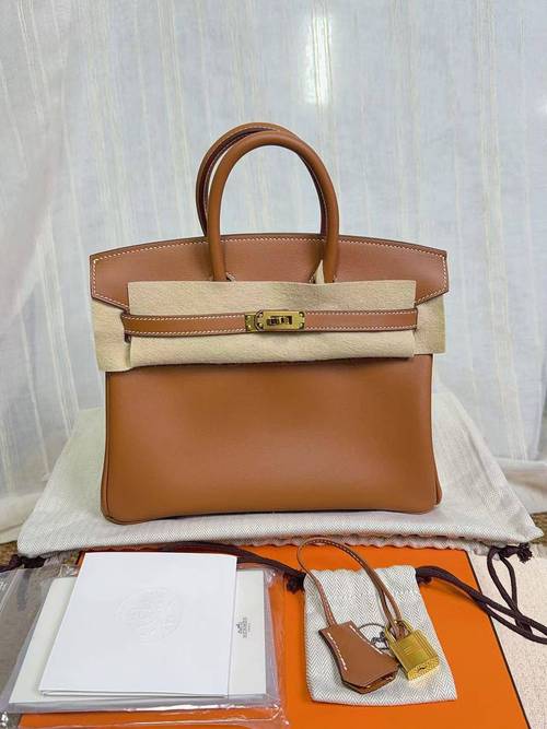 韩国化妆品代购内幕_朴家韩货家的是正品吗_韩国假货市场曝光